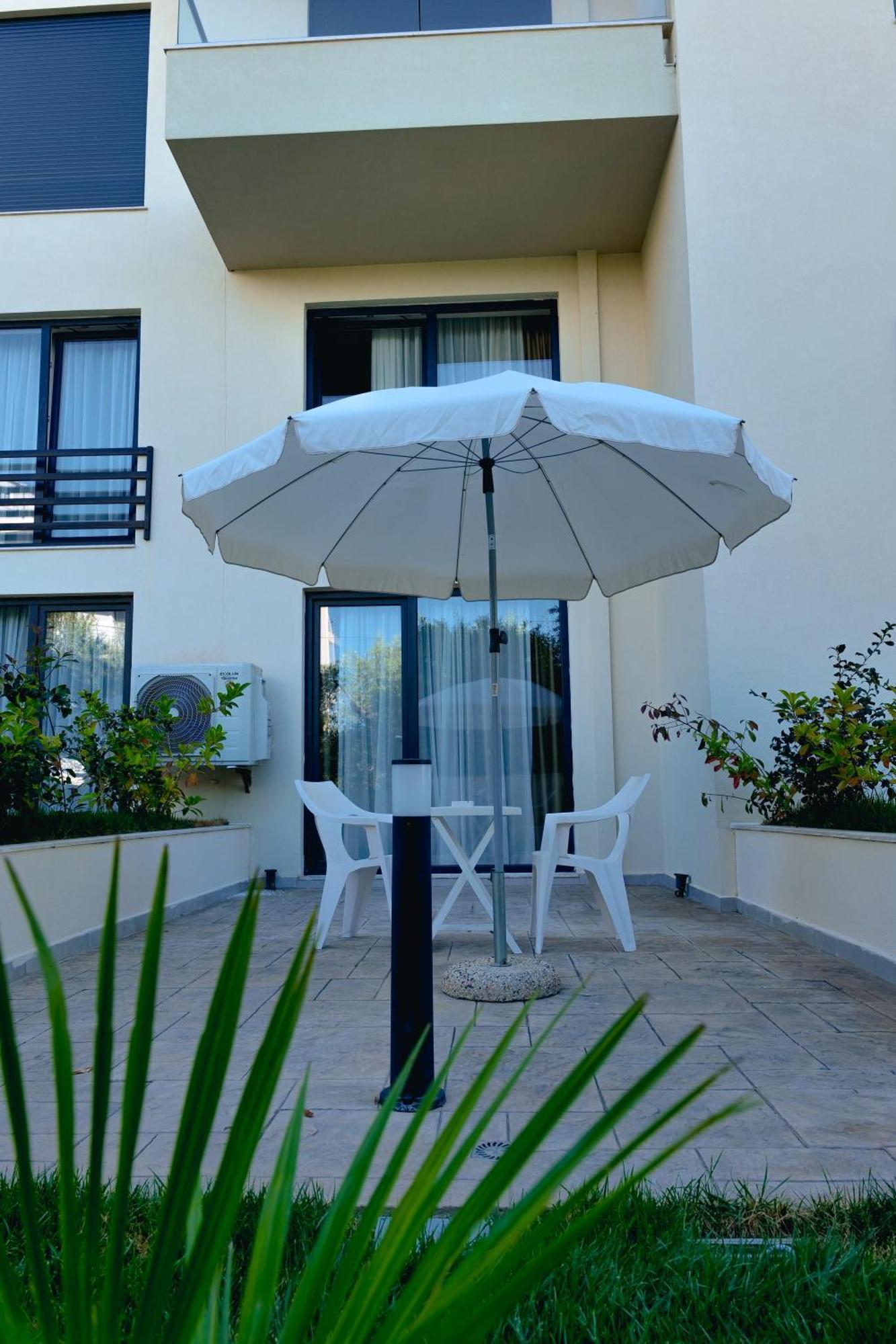 Hotel The Blue Wave 4*