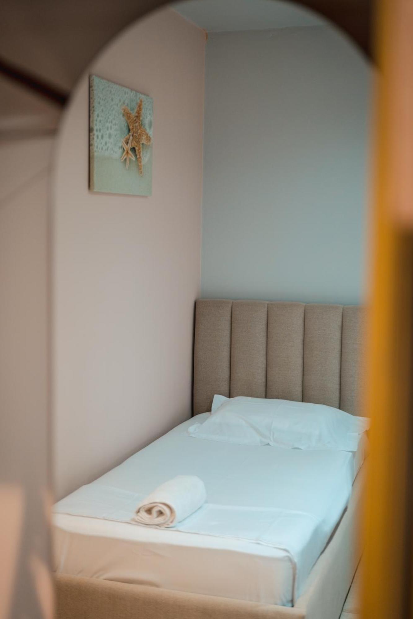 Hotel The Blue Wave 4*